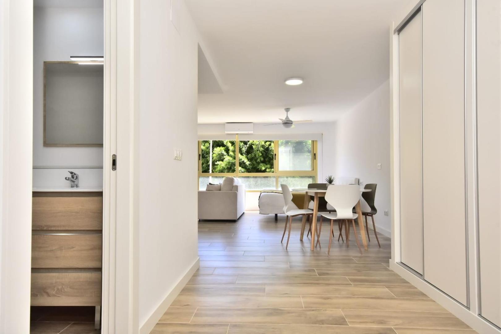 Villajoyosa Skyinn Luaran gambar